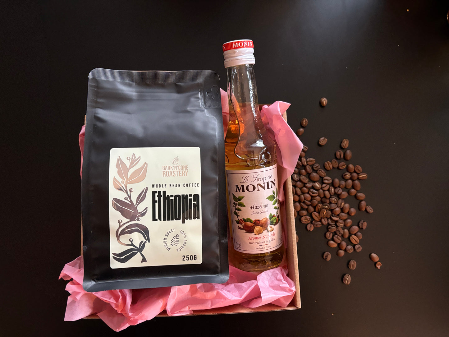 Kafijas dāvanu komplekts "Garšas ceļojums uz Etiopiju" pupiņu kafija